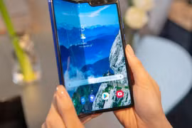 Hơn một triệu chiếc Galaxy Fold đã được bán ra trên toàn thế giới