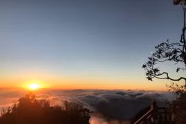 Ngắm hoa băng kỳ diệu trên đỉnh Fansipan