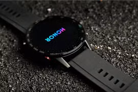 Honor trình làng Magic Watch 2 với thời lượng pin tới 14 ngày
