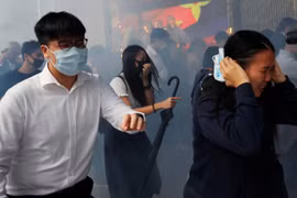 Mỹ kêu gọi giảm căng thẳng tại Hong Kong