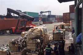 Nghiên cứu, đề xuất giải pháp xuất trả phế liệu nhựa nhập khẩu