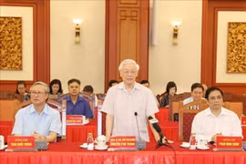 Hội nghị lấy ý kiến nguyên lãnh đạo Đảng, Nhà nước về các dự thảo Báo cáo trình Đại hội XIII