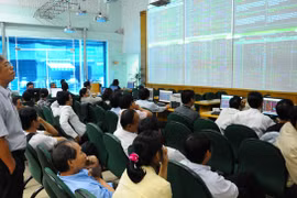 Công bố thông tin doanh nghiệp trên thị trường chứng khoán vẫn còn nhiều bất cập