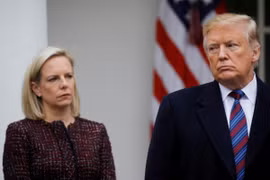 Bộ trưởng An ninh Nội địa Mỹ Kirstjen Nielsen từ chức