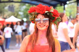 Sắc màu tràn ngập trong lễ hội Holi tại Việt Nam