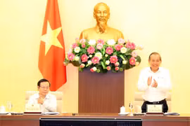 Phó Thủ tướng chủ trì khảo sát tình hình thực hiện Chỉ thị số 39 của Ban Bí thư