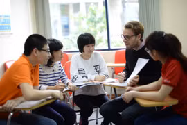 "Nâng cao chất lượng dạy, học tiếng Anh không thể chậm trễ hơn nữa.."