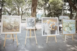 “Bác để tình thương cho chúng con”