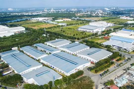 Hàng trăm dự án FDI đổ vốn vào các khu công nghiệp