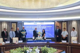 Tập đoàn FLC và Đại học RMIT ký kết hợp tác chiến lược về giáo dục và đào tạo