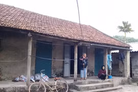 Nỗi đau cảnh vợ chồng già chăm sóc 2 con tâm thần