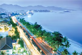 Cửa Lò - nơi biển xanh, cát trắng, nắng vàng