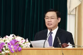 Cắt giảm các thủ tục chuyên ngành chưa thực chất, còn yếu kém
