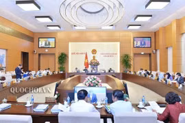 Ủy ban Thường vụ Quốc hội cho ý kiến về dự án Luật Chứng khoán (sửa đổi)