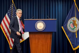Tổng thống Trump tự tin có khả năng cách chức Chủ tịch Fed