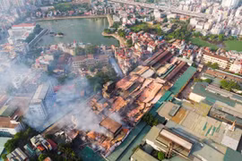 Công ty Cổ phần Bóng đèn phích nước Rạng Đông gian dối về sự cố thủy ngân phát tán ra môi trường