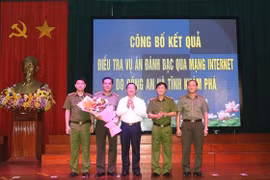 Hà Tĩnh: Triệt phá đường dây cá độ bóng đá qua mạng hơn 3.000 tỷ
