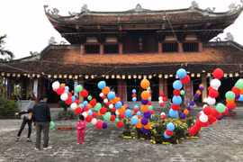 Kỳ lạ ngôi chùa có hai ngôi tam bảo