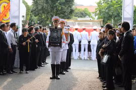Lãnh đạo, nhân dân miền Nam tiễn đưa nguyên Chủ tịch nước – Đại tướng Lê Đức Anh