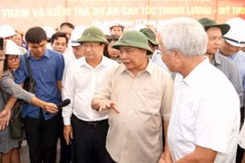Đẩy nhanh tiến độ các công trình giao thông trọng điểm vùng ĐBSCL