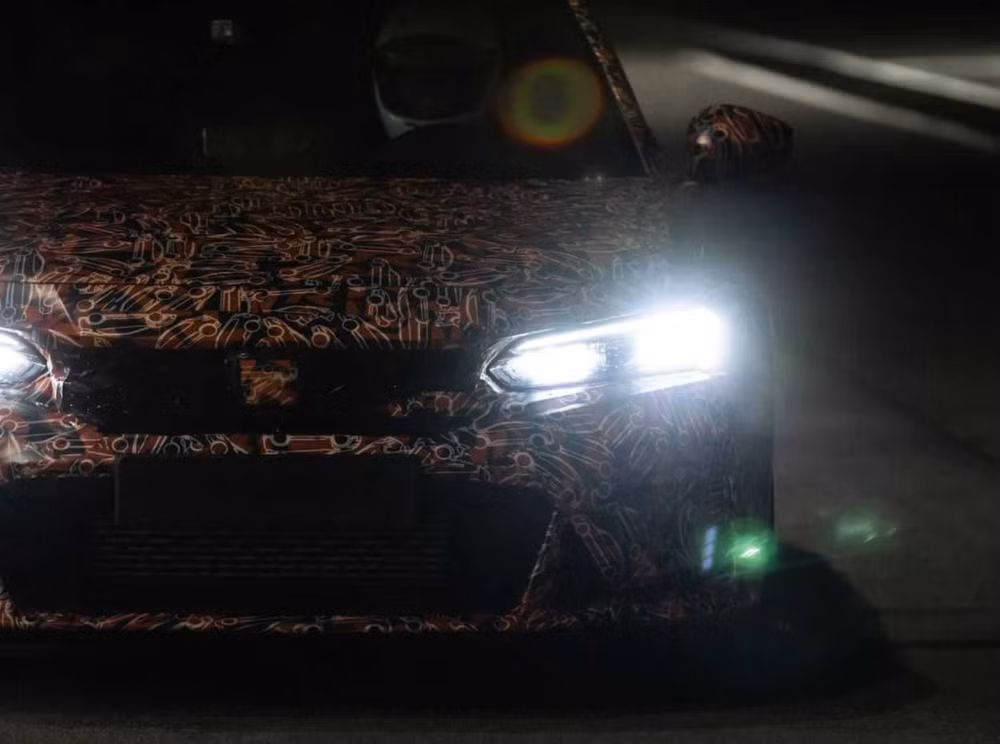 honda civic type r 2022 lo dien tren duong dua suzuka hinh 1