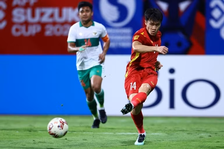 hlv shin tae yong tuyen indonesia dat muc tieu khong the bai truoc viet nam hinh 2