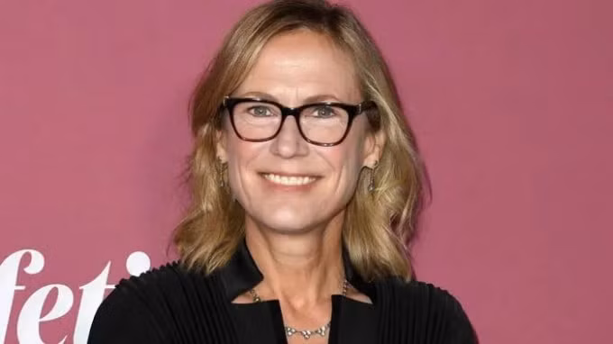 warner bros se tro lai rap vao nam 2022 hinh 1