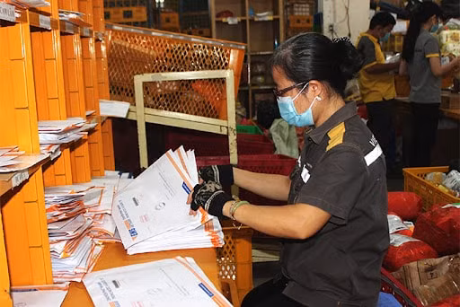 ban hanh quy dinh moi ve mang buu chinh phuc vu co quan dang nha nuoc hinh 1