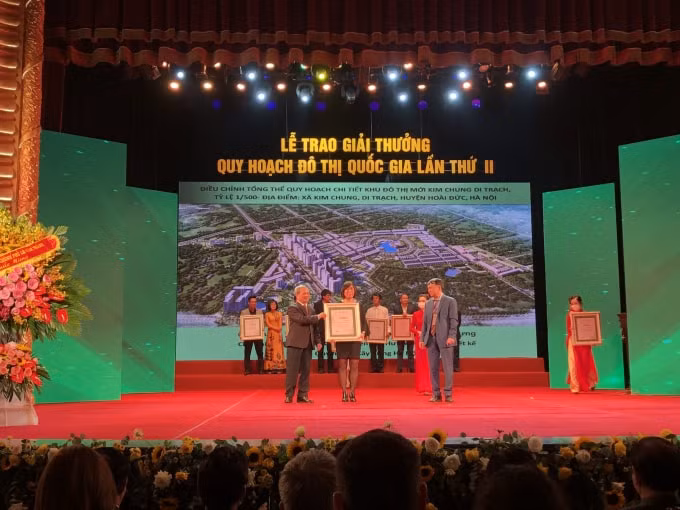 hinode royal park duoc trao giai thuong danh gia tai le trao giai quy hoach do thi quoc gia lan thu ii hinh 2