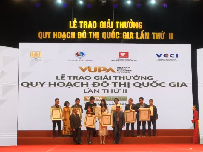 hinode royal park duoc trao giai thuong danh gia tai le trao giai quy hoach do thi quoc gia lan thu ii hinh 1
