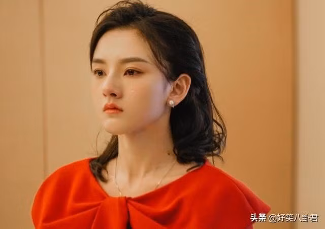 dan sao cbiz co dien xuat dot pha nhat nam 2021 vuong nhat bac xep vi tri cuoi hinh 2