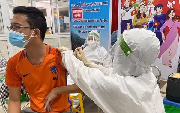ha noi them 731 ca duong tinh sars cov 2 co 204 ca cong dong hinh 1