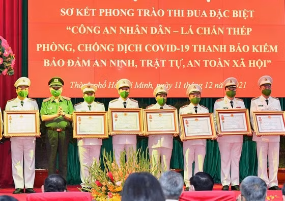 chu tich quoc hoi luc luong cong an nhan dan chiu ton that mat mat rat lon trong cuoc chien chong covid 19 hinh 5