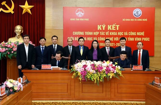 vinh phuc thuc day hoat dong khoa hoc cong nghe giai doan 2021 2025 hinh 1