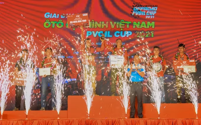 pvoil voc 2021 trao giai cho nhung van dong vien xuat sac mua giai thu 13 hinh 4