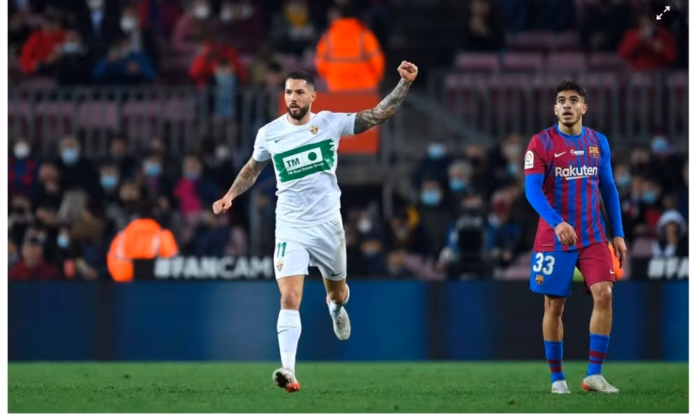 barca de bep elche o vong 18 la liga hinh 5