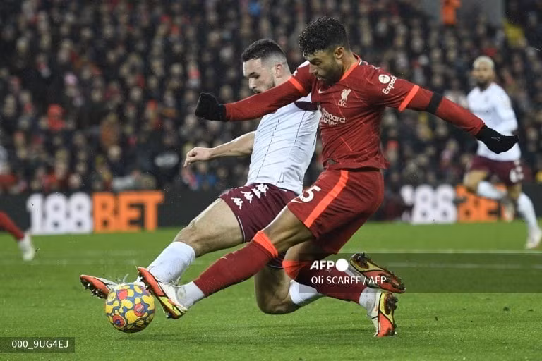 salah lap cong liverpool de dang danh bai aston villa hinh 4