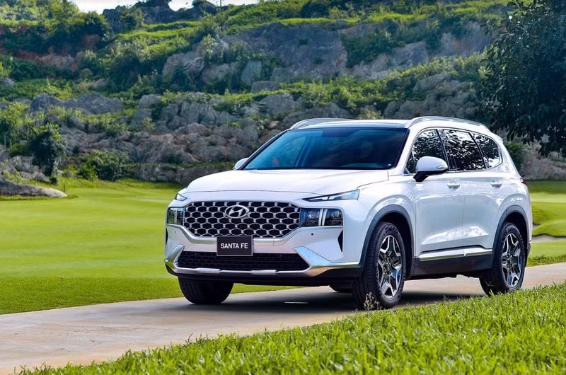 santa fe tro thanh mau xe ban chay nhat cua tc motor hinh 1