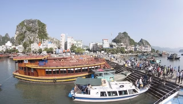 Một góc huyện đảo Vân Đồn, Quảng Ninh. Ảnh: TL