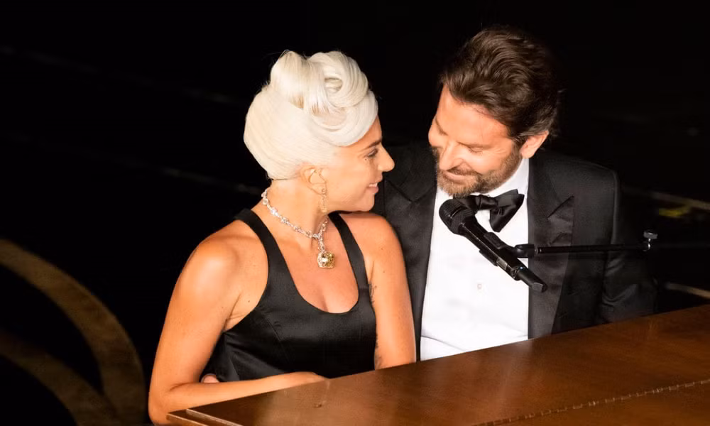 lady-gaga-bradley-friendship-t