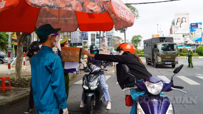 tp hcm tiep tuc keo dai hieu luc giay di duong hinh 2
