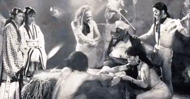 vi sao ban phim tay du ky dau tien bi cam luu hanh hinh 4