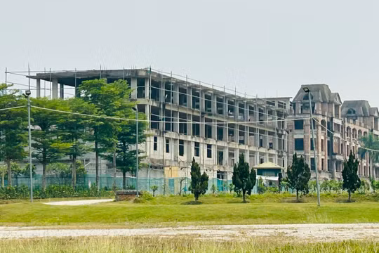 Lạng Sơn: Dấu hỏi về tiến độ sau hàng loạt sai phạm được chỉ rõ tại dự án Khách sạn, Sân golf Hoàng Đồng