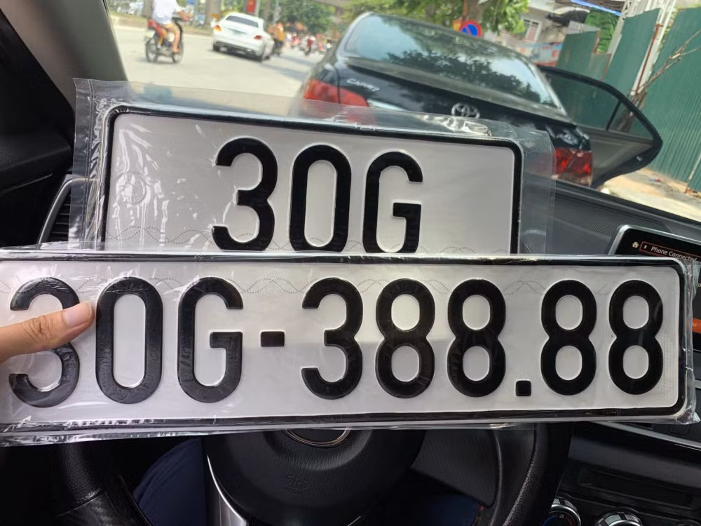 Dự kiến, giá khởi điểm đấu giá biển số ô tô tại Hà Nội và TPHCM là 40 triệu đồng. Ảnh minh họa