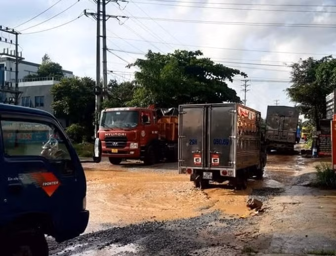 Kiểm tra, xử lý nghiêm tình trạng xe tải, container tìm cách 