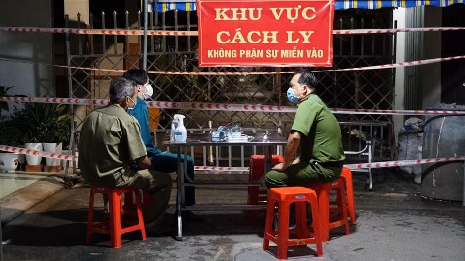 Hình ảnh một khu vực phong tỏa trên địa bàn quận Ninh Kiều, TP.Cần Thơ. Ảnh: laodong.vn