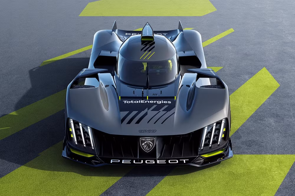 Peugeot 9X8 hybrid 2021. Ảnh: Carbuzz