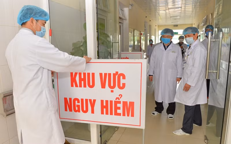 Hà Nội ghi nhận 1 ca dương tính Covid-19 về từ ổ dịch Bắc Ninh. Ảnh: TL