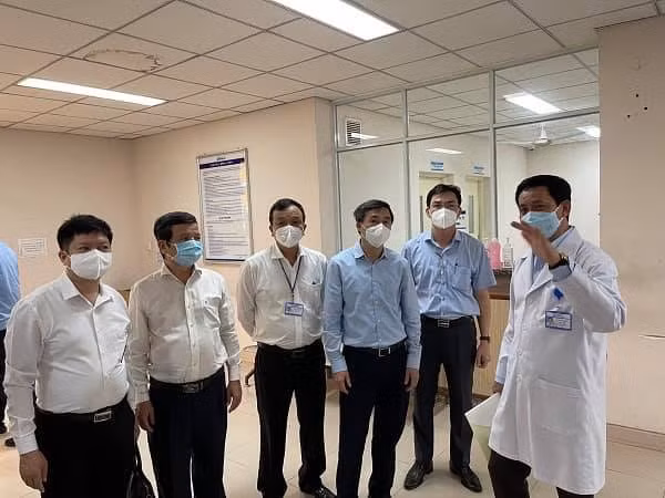Đồng Nai kêu khó vì thiếu trang thiết bị và nhân lực chống dịch (ảnh TL).