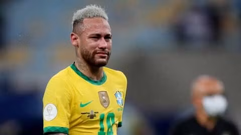 Neymar đã khóc như một người đàn ông Brazil chơi bóng đá chưa bao giờ ngừng khát vọng chinh phục đỉnh cao.